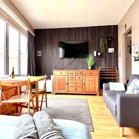 Getaway For Two Center & Within Walking Distance *