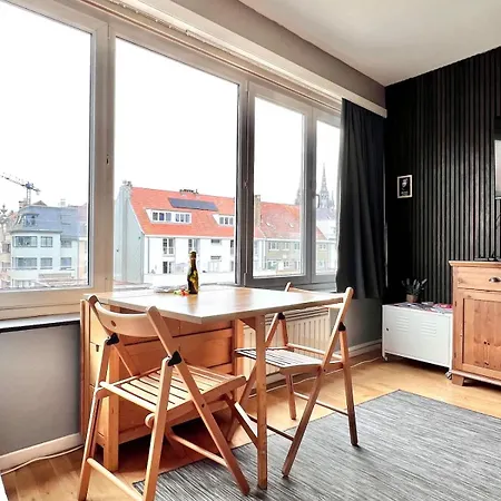 Getaway For Two Center & Within Walking Distance Ostenda